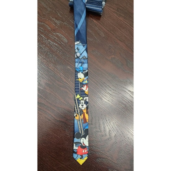 Mickey Unlimited Mens Neck Tie Blue Mickey Mouse Goofy Donald Duck Mechanic - Picture 3 of 4